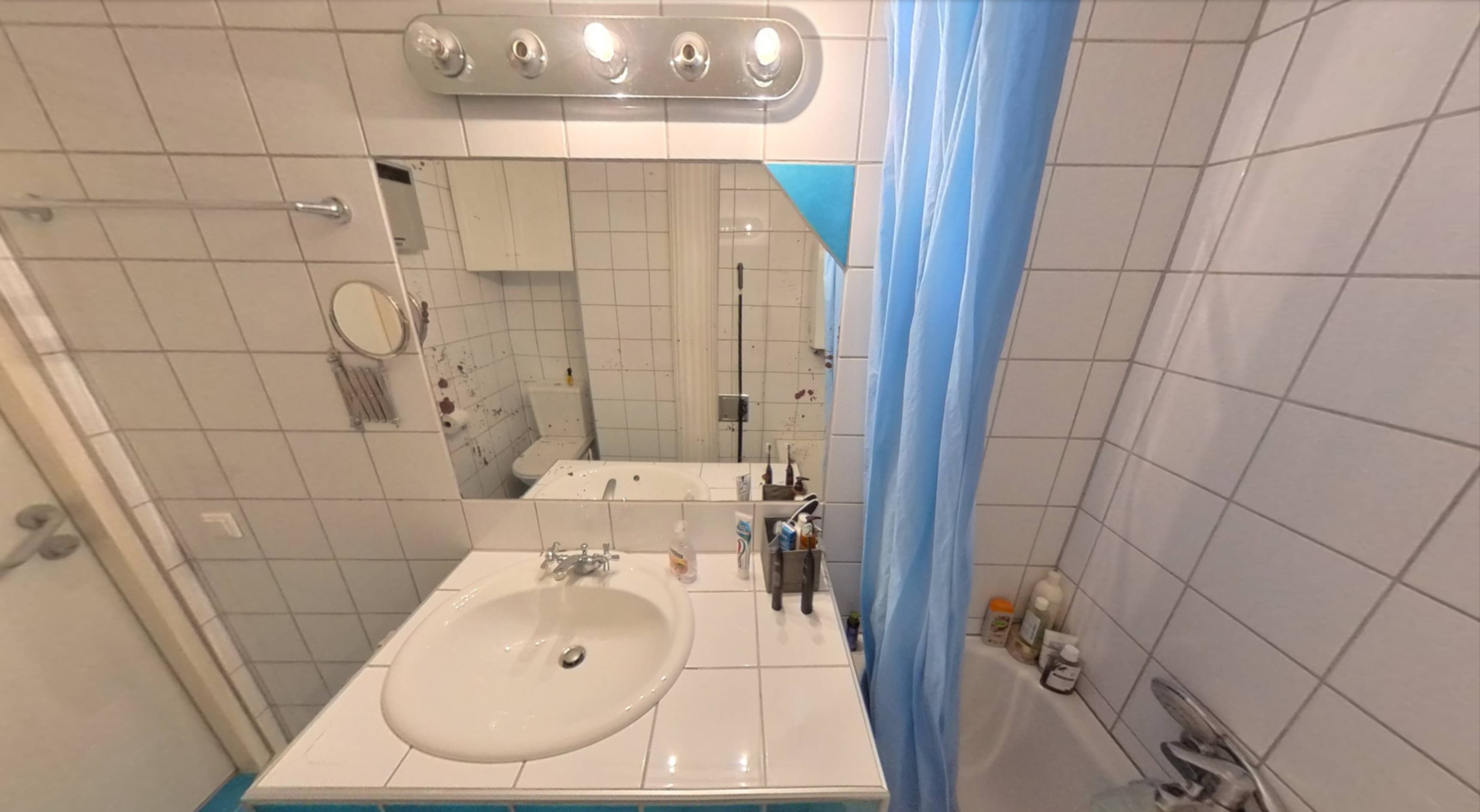 room in apartment