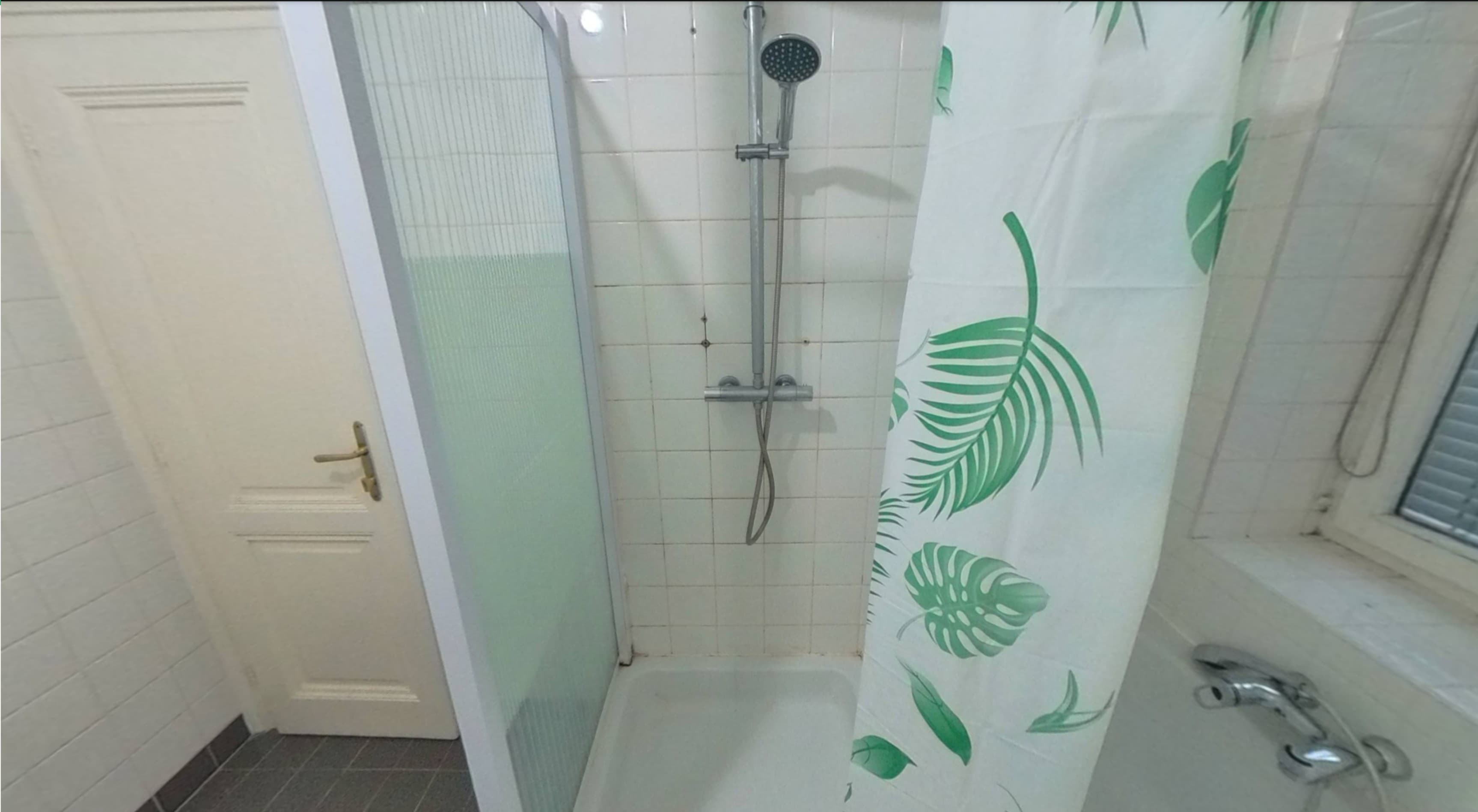 room in apartment