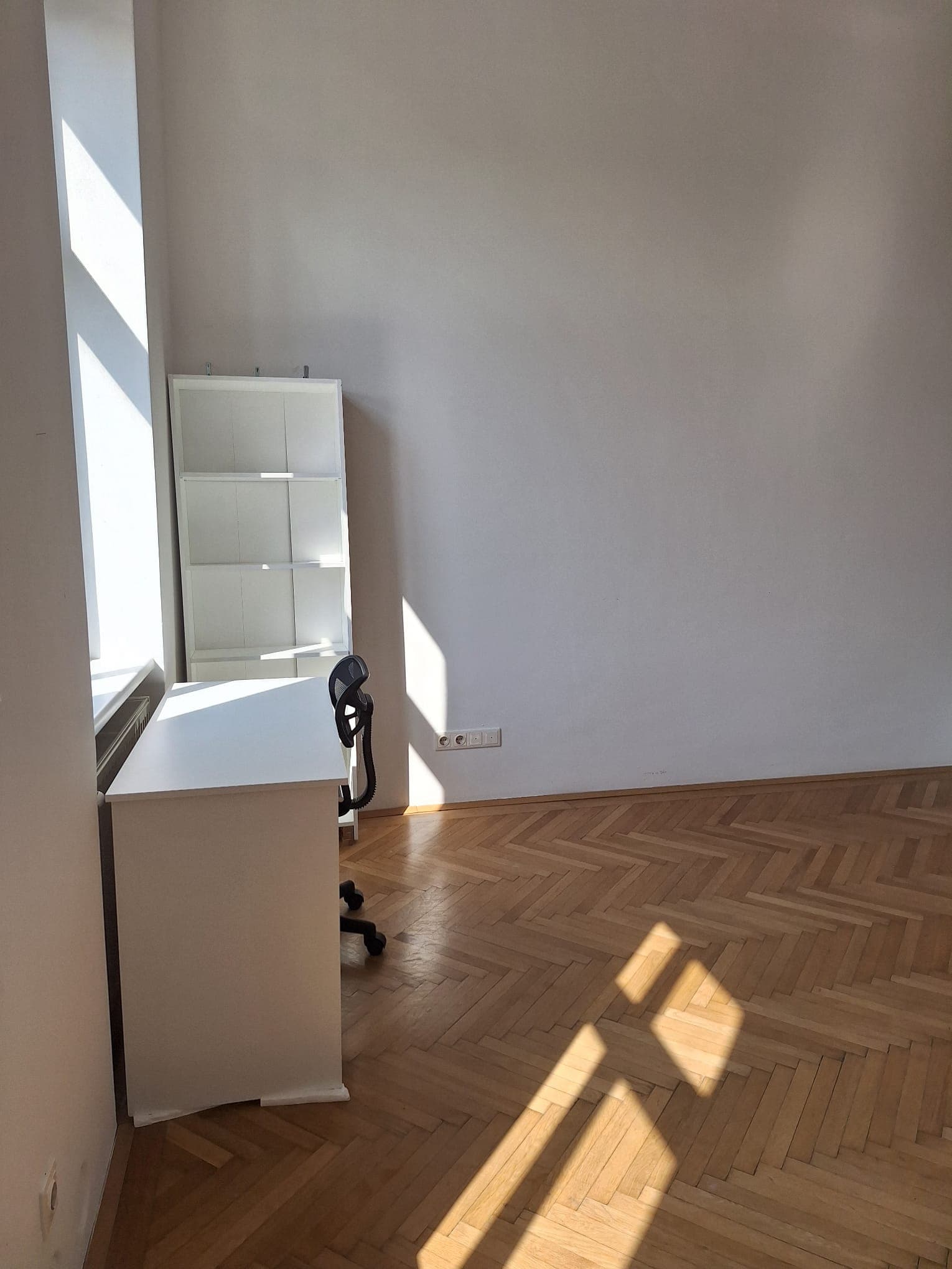 room in apartment