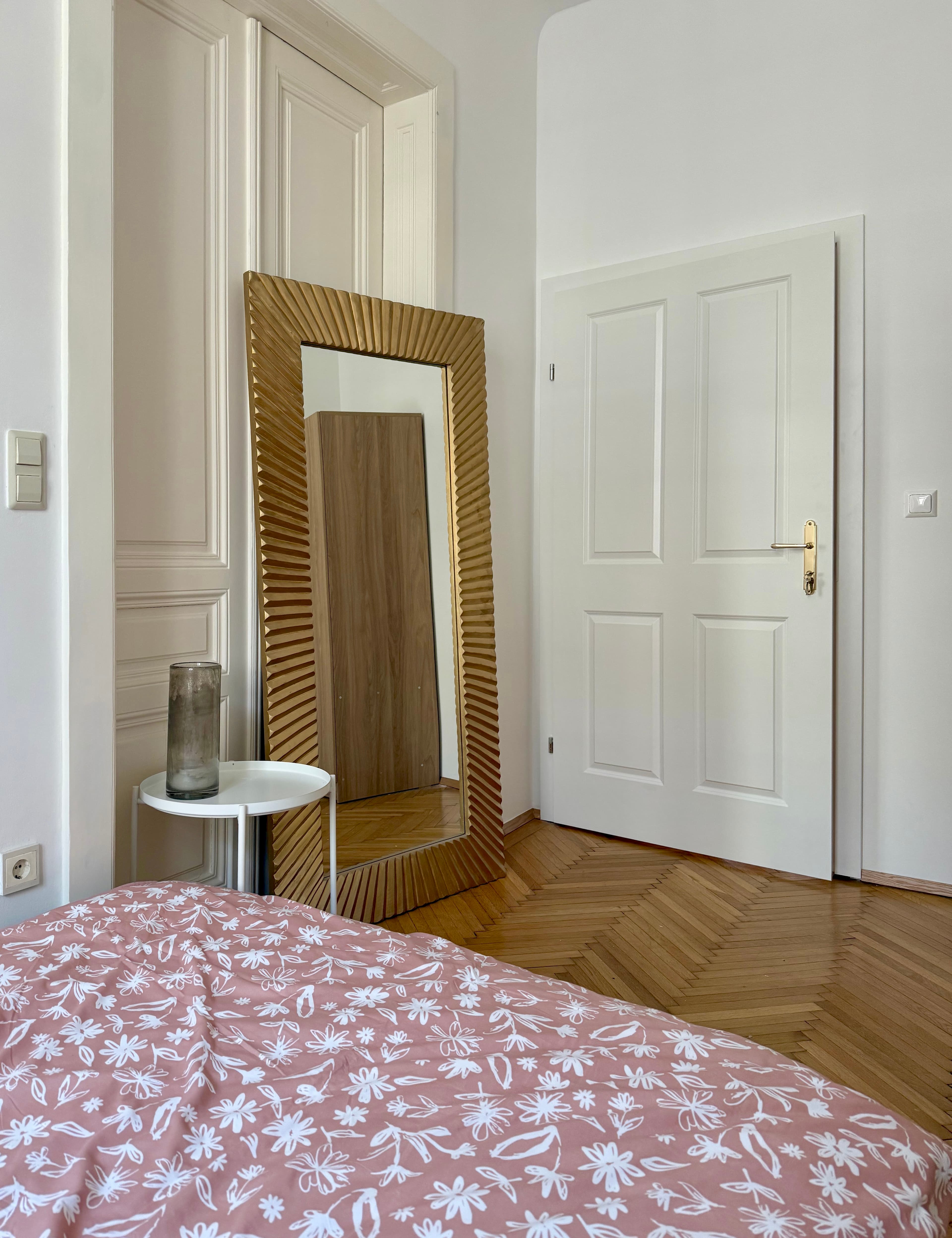 room in apartment