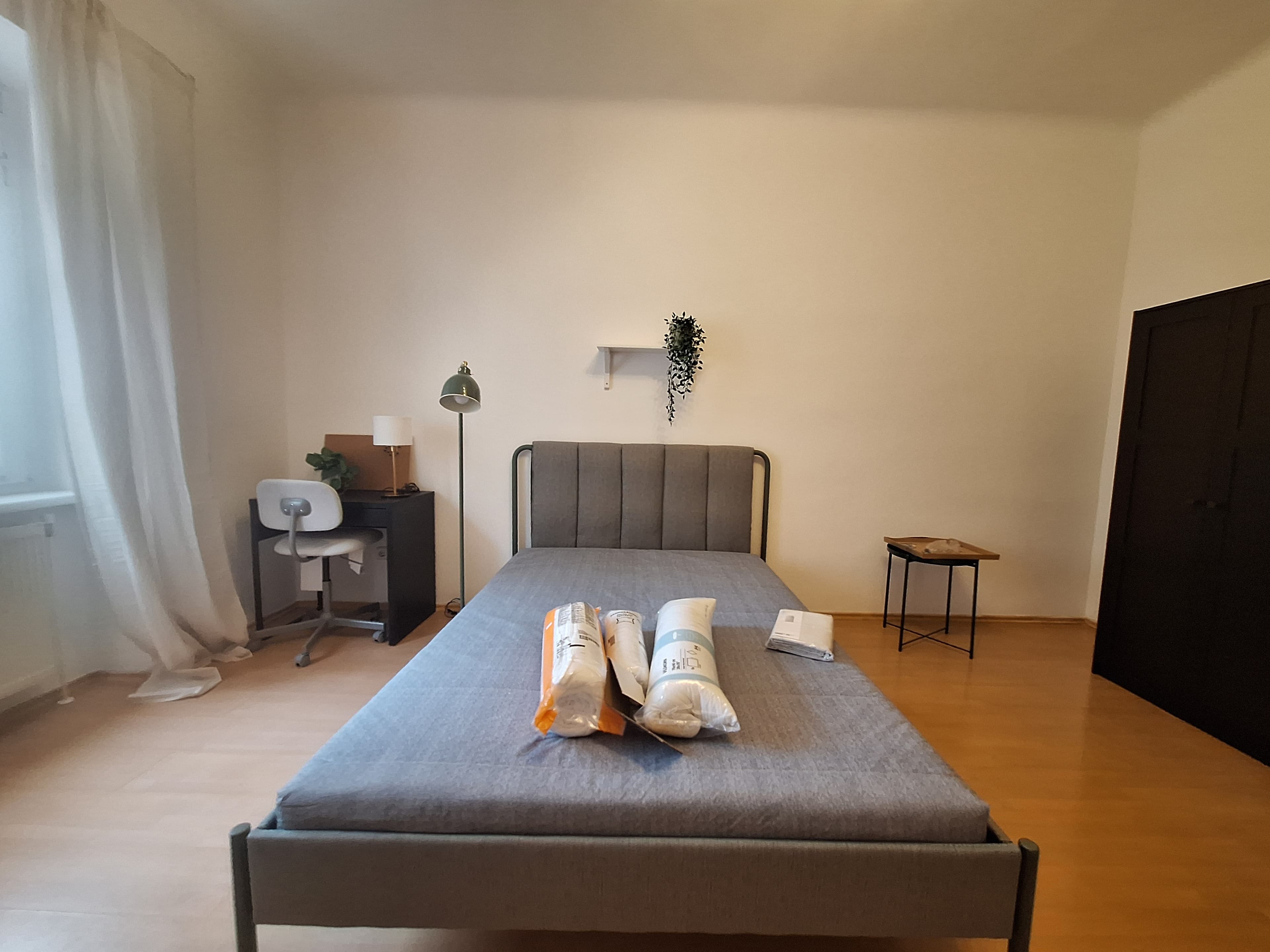 room in apartment