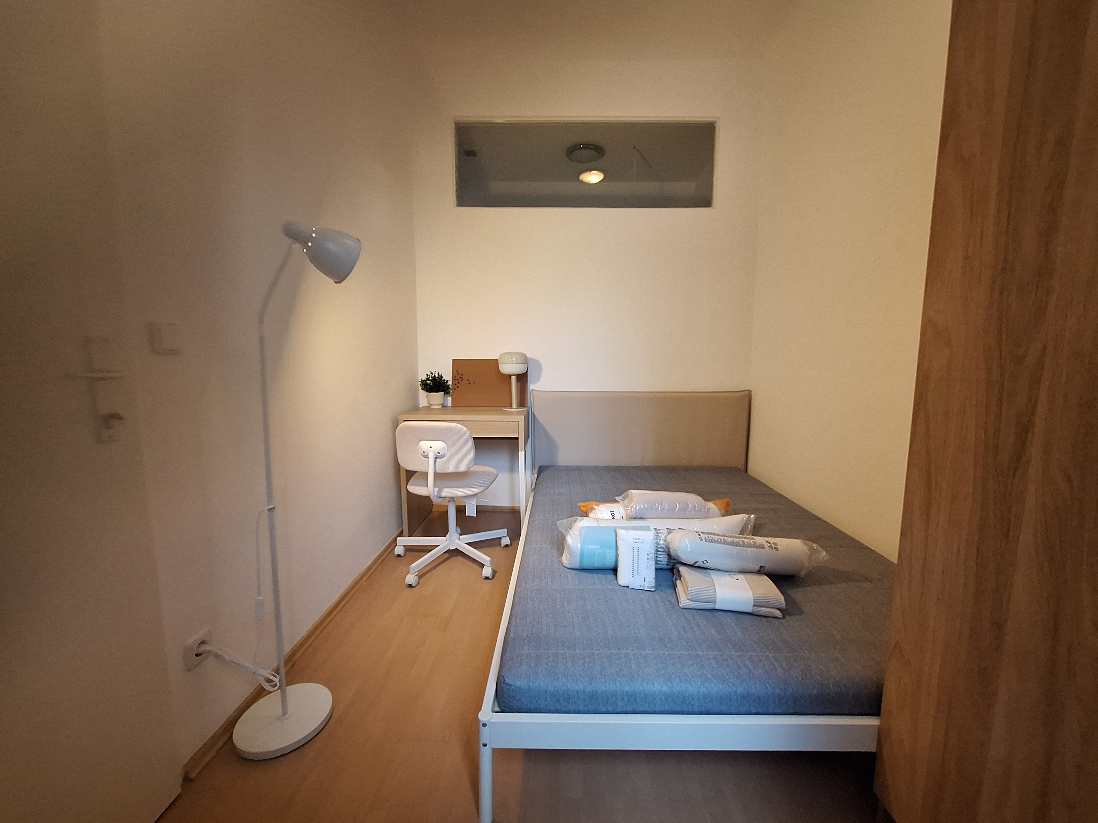 room in apartment