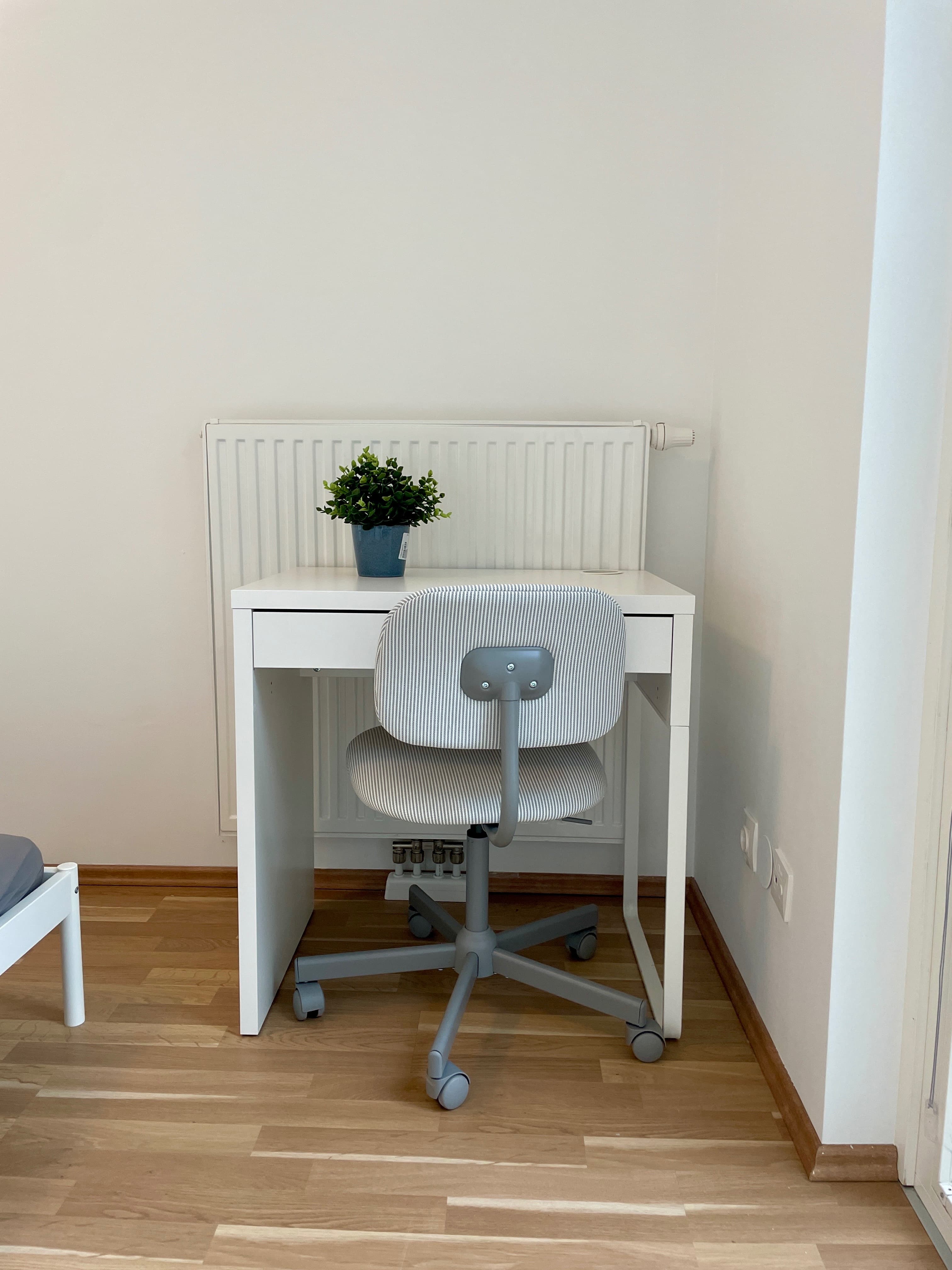 room in apartment
