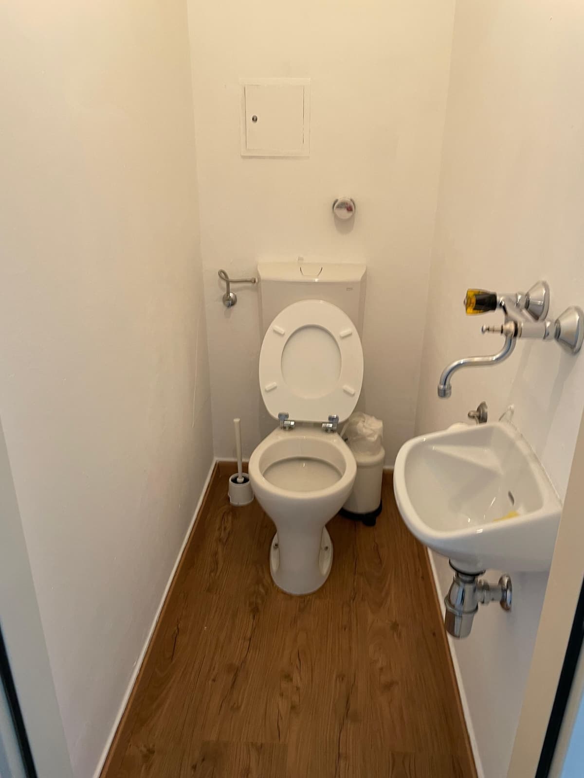 room in apartment