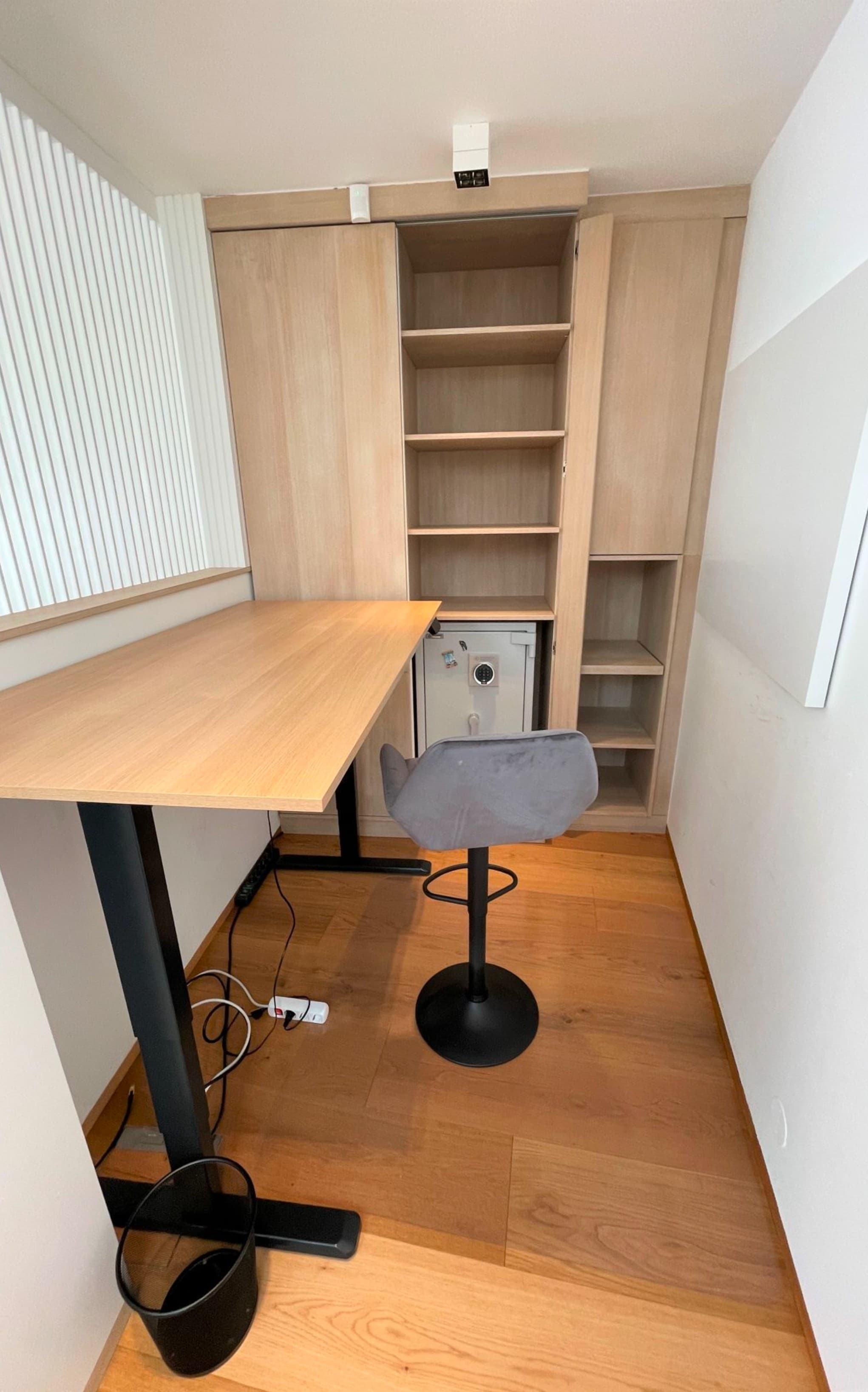 room in apartment